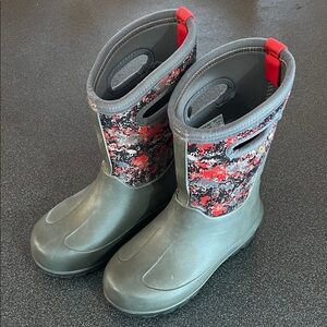 Bogs Kids Waterproof Rain and Snow Boots - Gray and Red - Kids Size 2